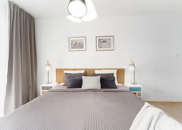 Przystan Kolo Brzegu