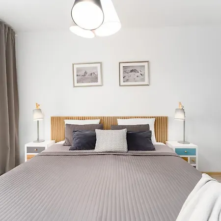 Przystan Kolo Brzegu