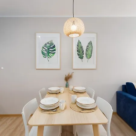 Przystan Kolo Brzegu * Kołobrzeg