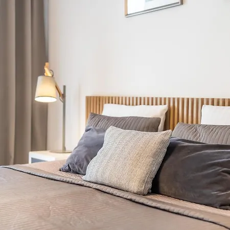 Przystan Kolo Brzegu