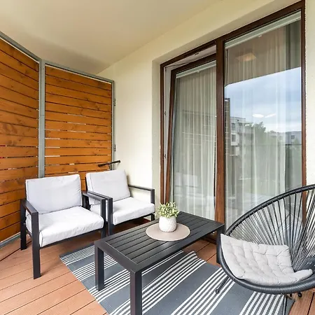 Przystan Kolo Brzegu