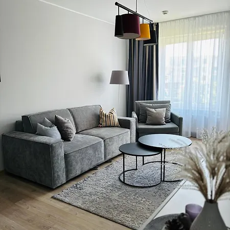 Przystan Kolo Brzegu