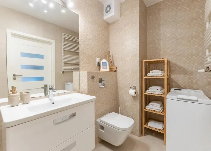 Apartamento Przystan Kolo Brzegu *